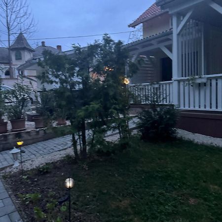 Szem-S Vendeghaz Hotel Balatonszárszó Exterior foto